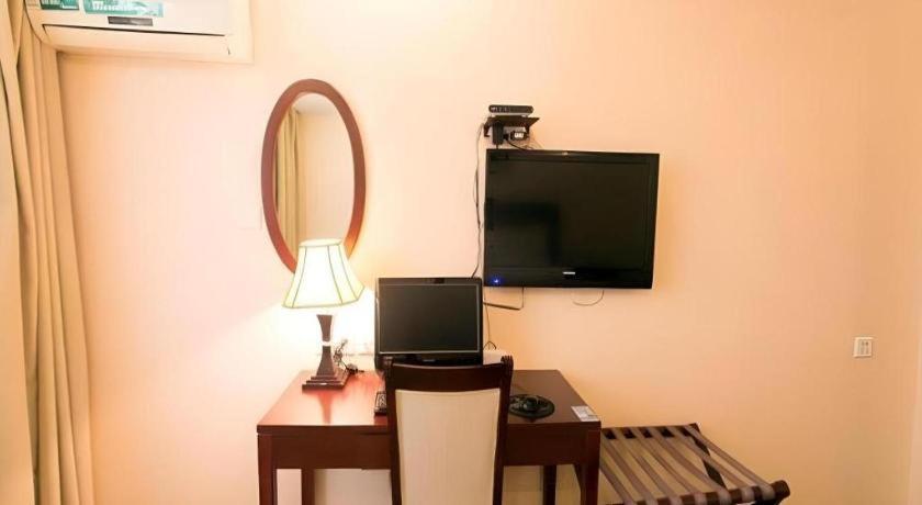 Greentree Inn Suzhou Guanqian Yangyuxiang Metro Station Business Hotel Exterior photo
