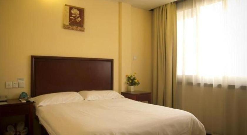 Greentree Inn Suzhou Guanqian Yangyuxiang Metro Station Business Hotel Exterior photo